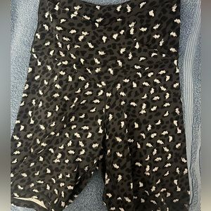 Medium leopard Aerie shorts